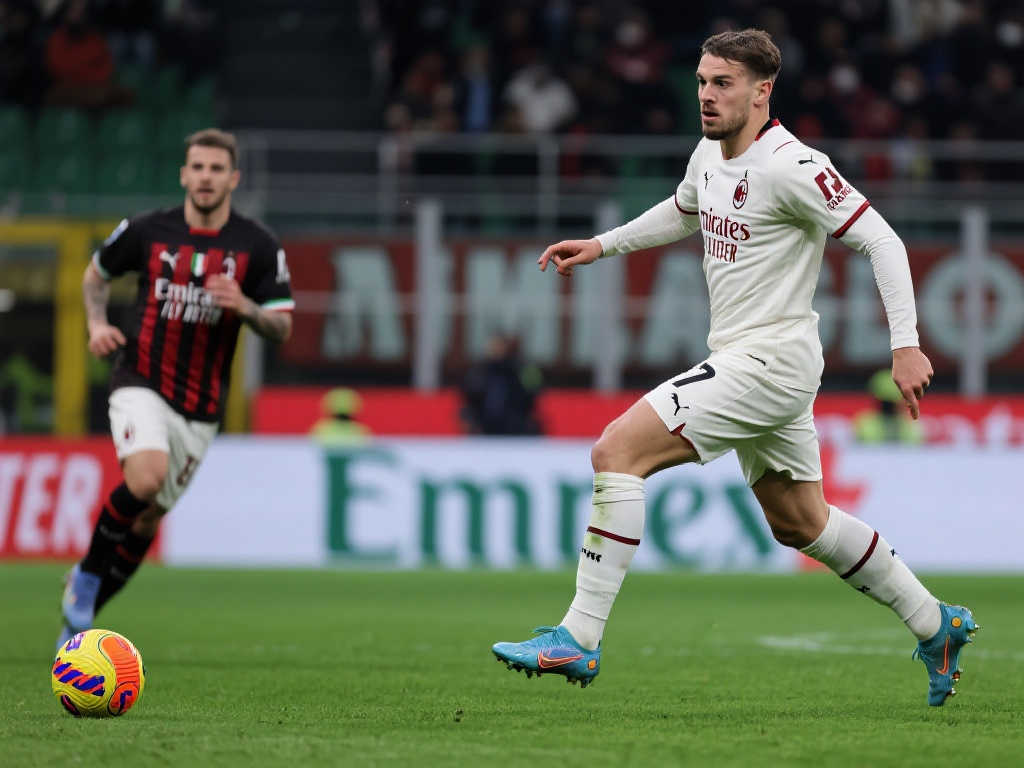 【意甲】赖因德斯建功,AC米兰主场2-1力克科莫上演逆转好戏 【意甲】赖因德斯建功,AC米兰主场2-1力克科莫上演逆转好戏